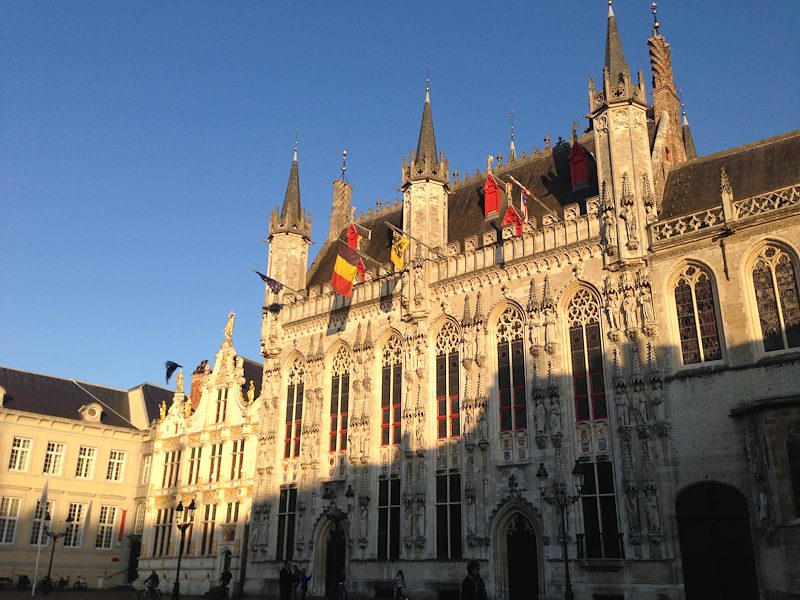 Bo discovers Belgium & Co