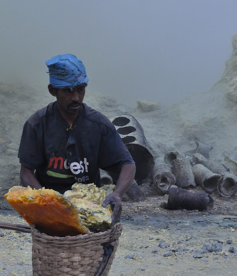 Sulfur miner