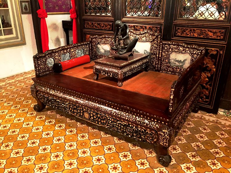 Opium Bed